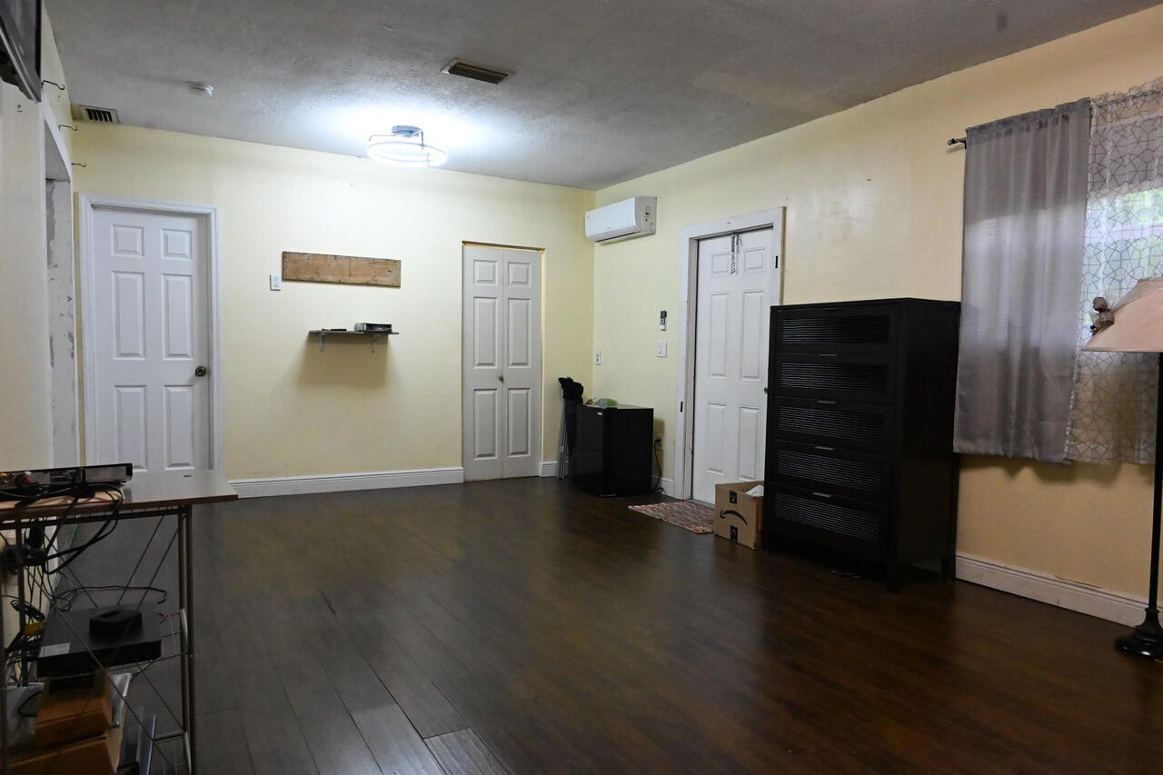 6814 NW 14th Street, Plantation, FL 33313 Photo