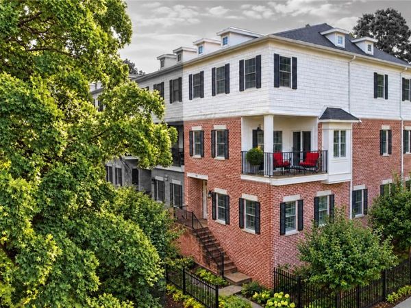 29 W Louise Street, Fayetteville, AR 72701