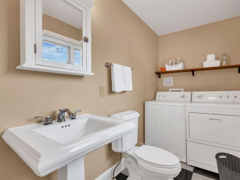 1158 Summit Street, Columbus, OH 43201 Photo 12
