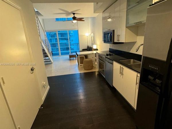 60 SW 13th St, Unit 2202, Miami, FL 33130