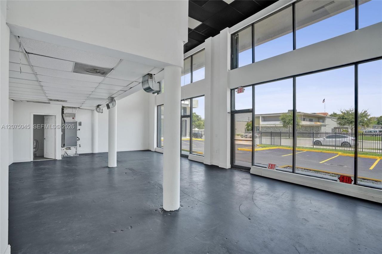 900 W Flagler St , Unit 1, Miami, FL 33130 Photo
