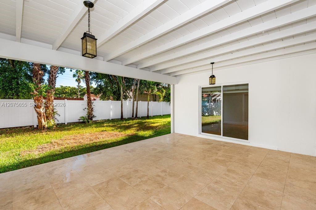 6931 Loch Ness Dr , Miami Lakes, FL 33014 Photo