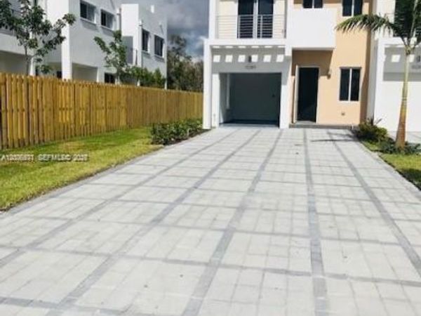 Doral, FL 33178
