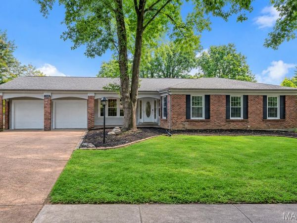 1944 Pepperrell Drive, Unincorporated, MO 63146