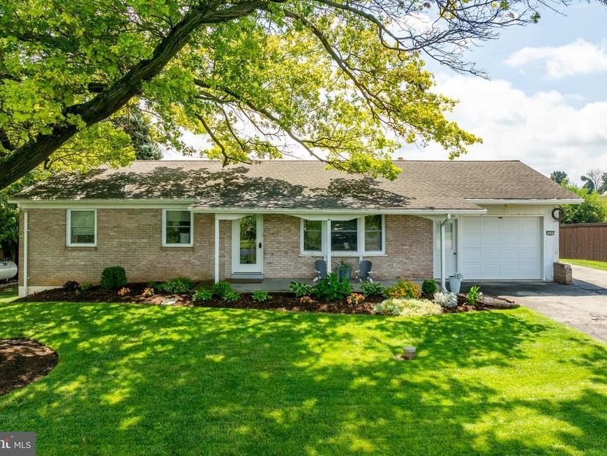 2542 Siegrist Road , Ronks, PA 17572 Main Photo