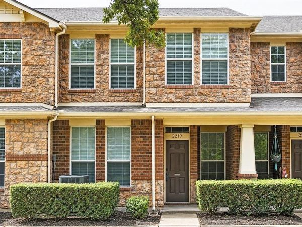2219 Glacier Park Lane, Grand Prairie, TX 75050