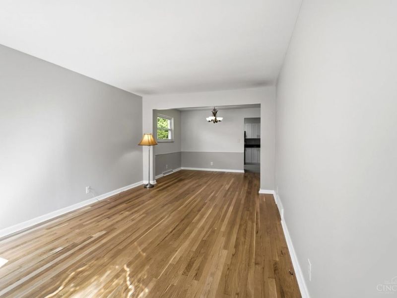 7348 Miami Avenue, Madeira, OH 45243 Photo 7