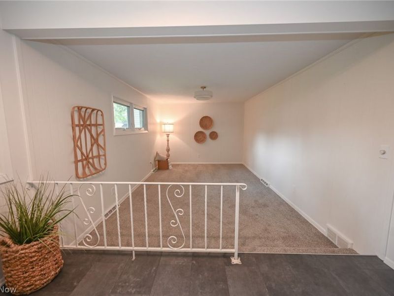 2745 Brian Drive, Parma, OH 44134 Photo 11