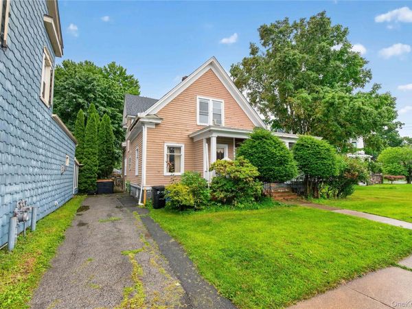 77 Union Street , Montgomery, NY 12549