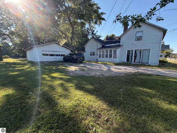 612 Michigan Avenue S, Manton, MI 49663