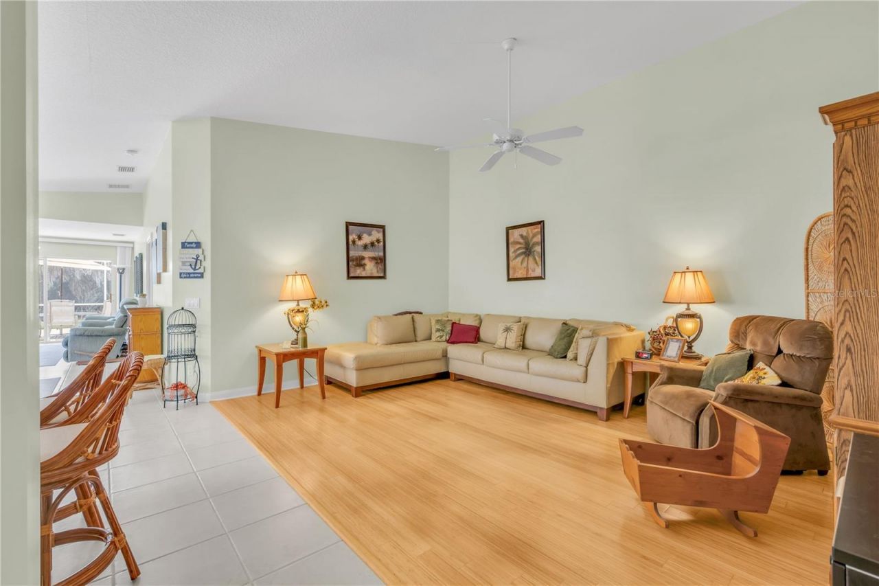 8012 Camminare Drive, Sarasota, FL 34238 Photo