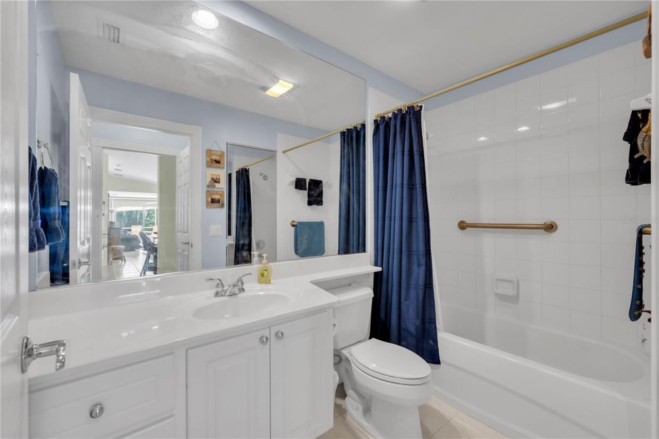8012 Camminare Drive, Sarasota, FL 34238 Photo
