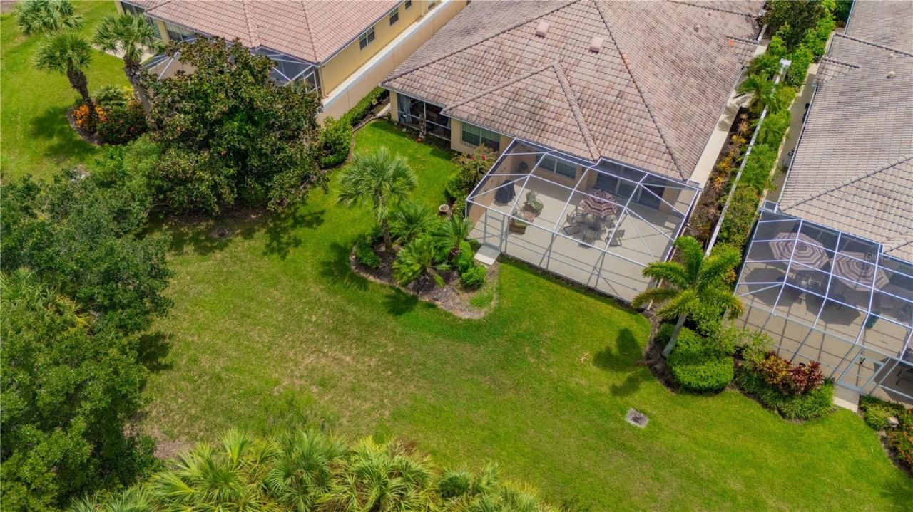 8012 Camminare Drive, Sarasota, FL 34238 Photo