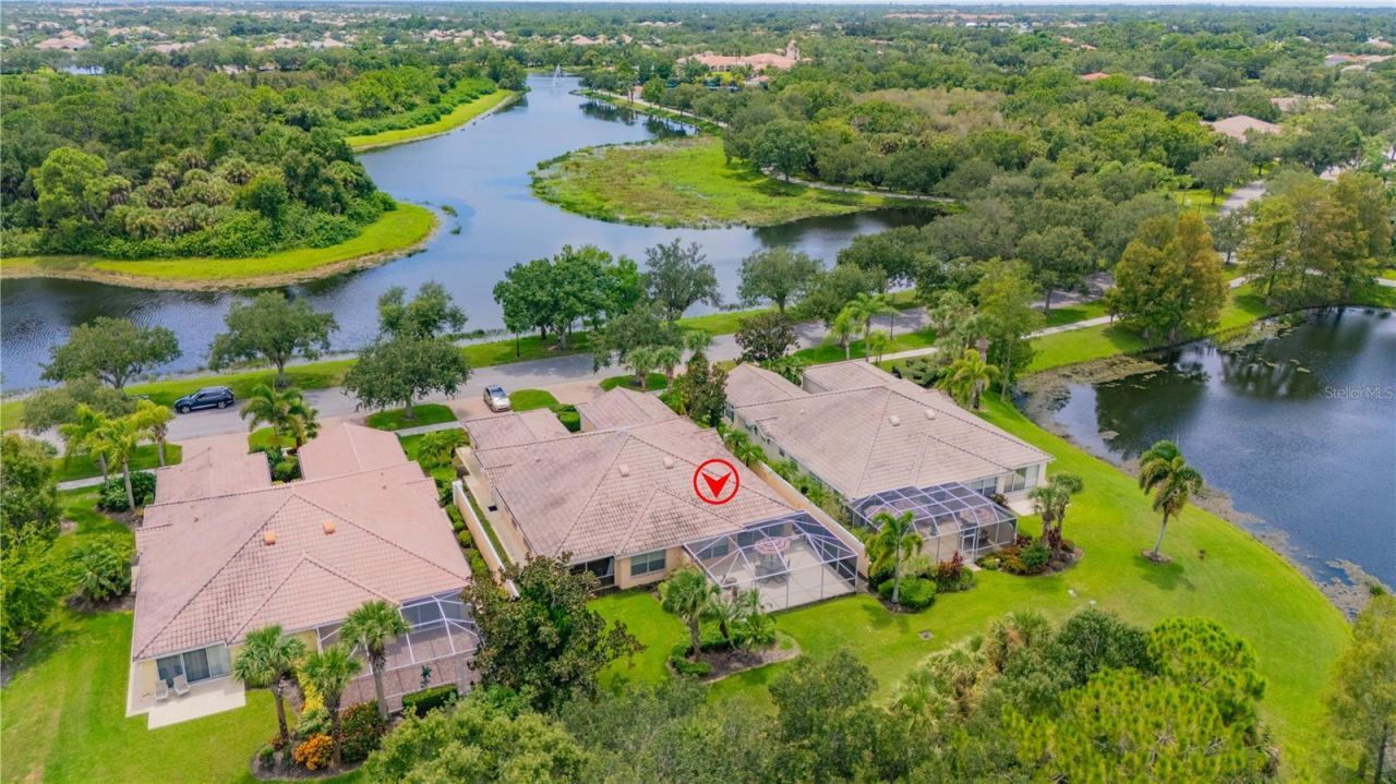 8012 Camminare Drive, Sarasota, FL 34238 Photo