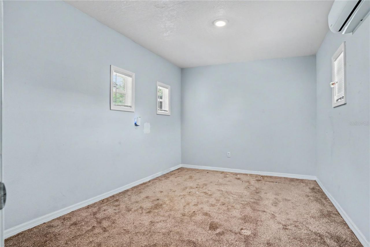 883 South Wind Lane , Largo, FL 33771 Photo