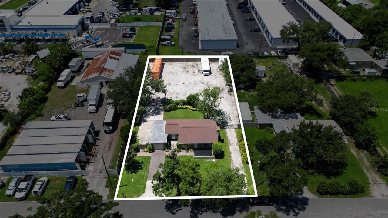 883 South Wind Lane , Largo, FL 33771 Photo