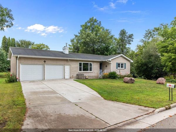121 N PARKVIEW AVENUE, Marion, WI 54150