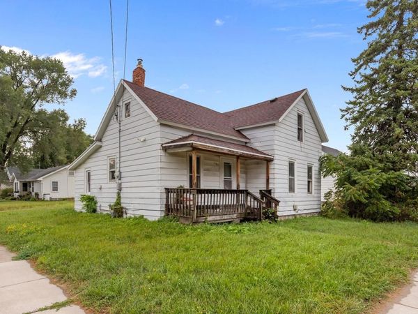 203 N 8TH STREET, De Pere, WI 54115