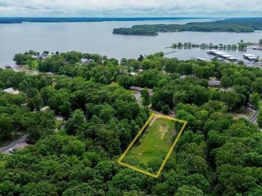 0 Cove Lane, Gilbertsville, KY 42044