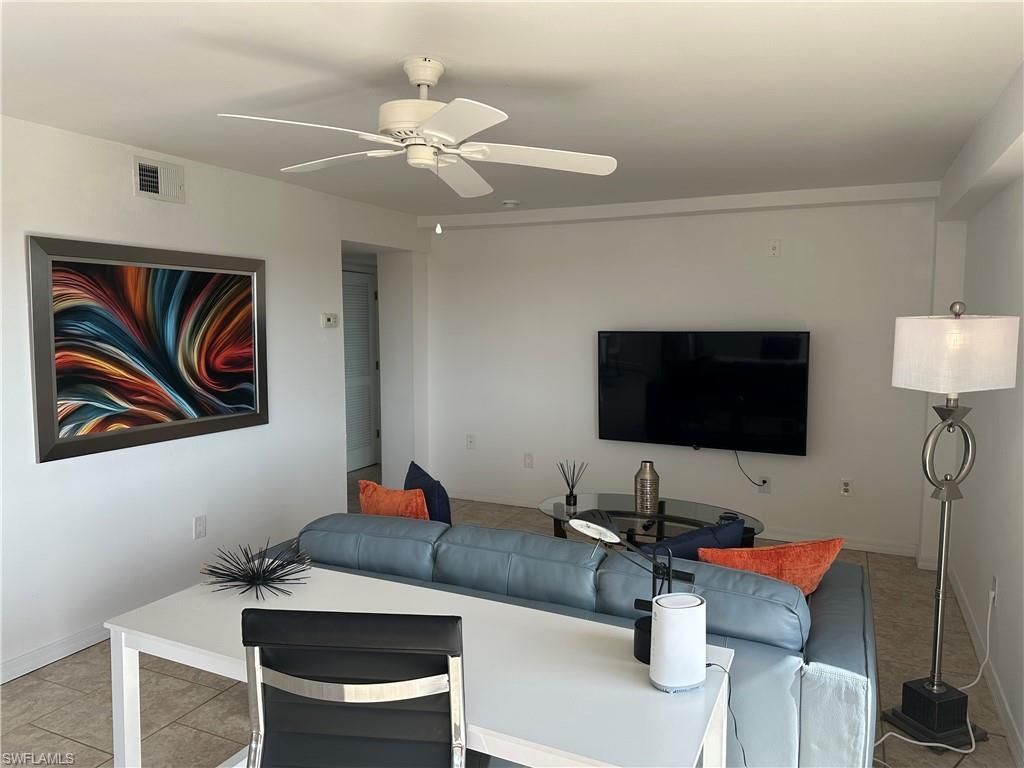 4803 Sunset Ct , Unit 606, Cape Coral, FL 33904 Photo