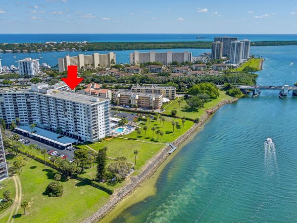 336 Golfview Road, Unit PH09, North Palm Beach, FL 33408