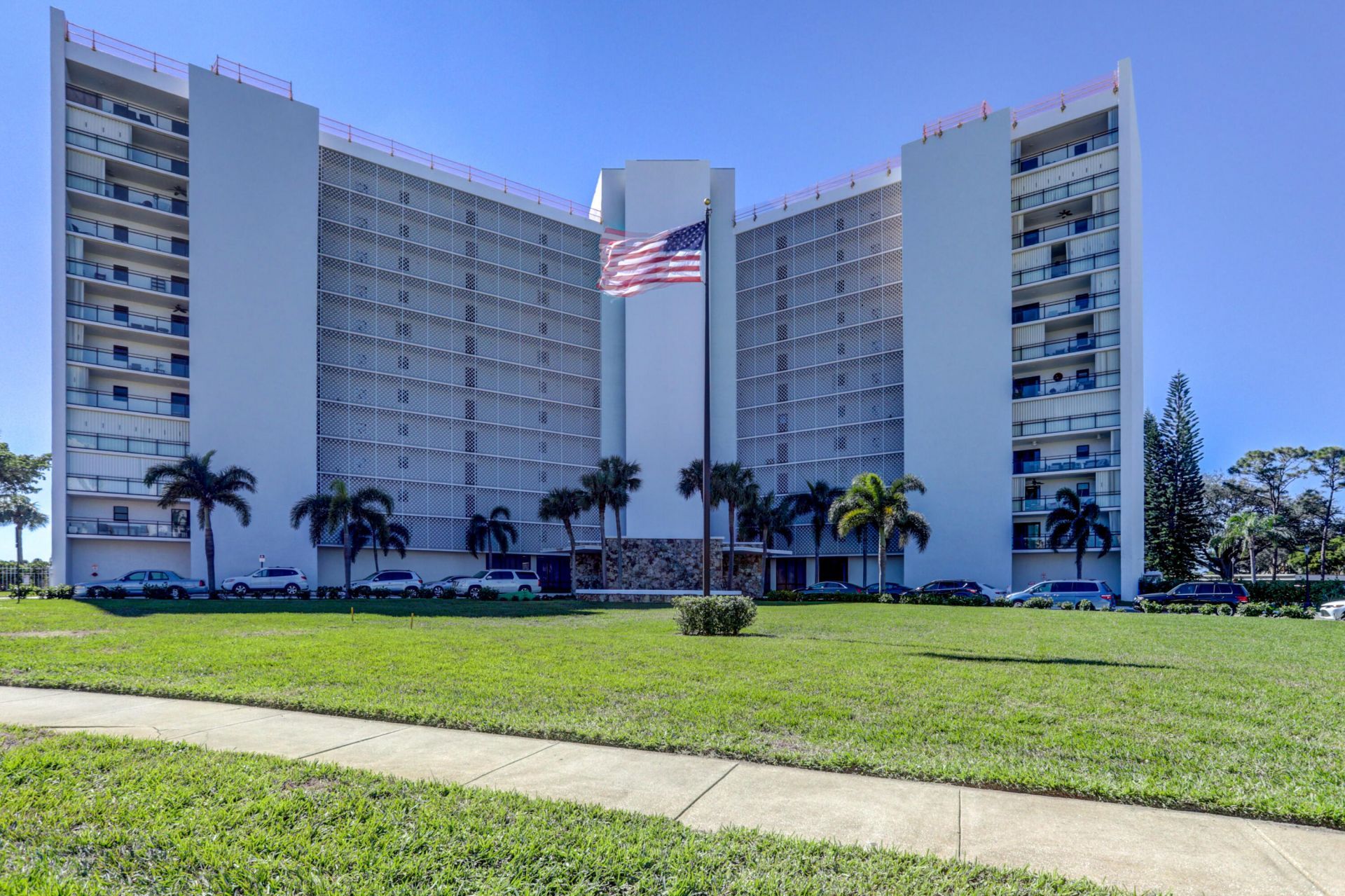 336 Golfview Road, Unit PH09, North Palm Beach, FL 33408 Photo