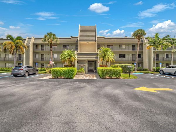 4090 Tivoli Court, Unit 107, Lake Worth, FL 33467