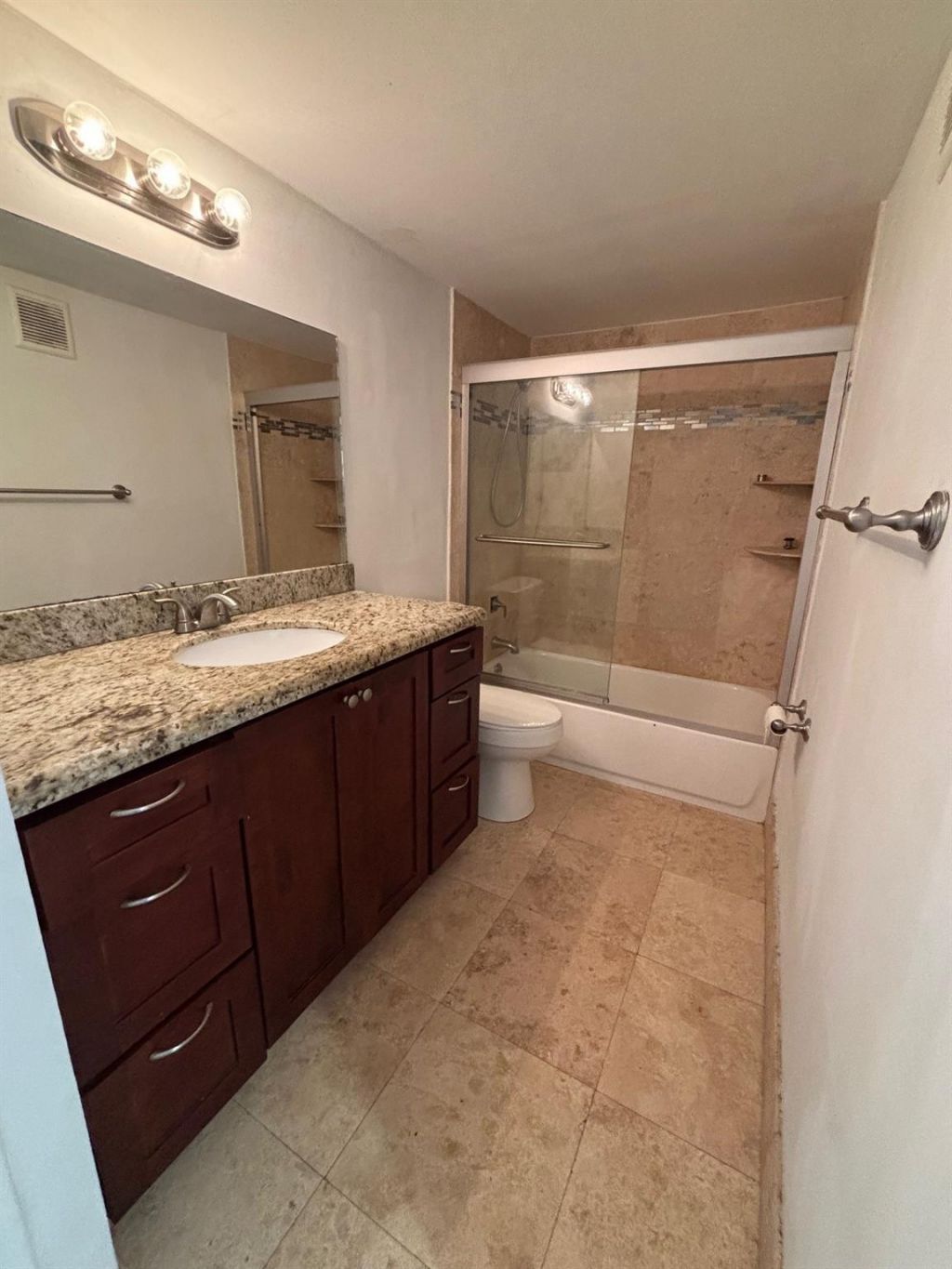 220 Lakeview Drive, Unit 103, Weston, FL 33326 Photo