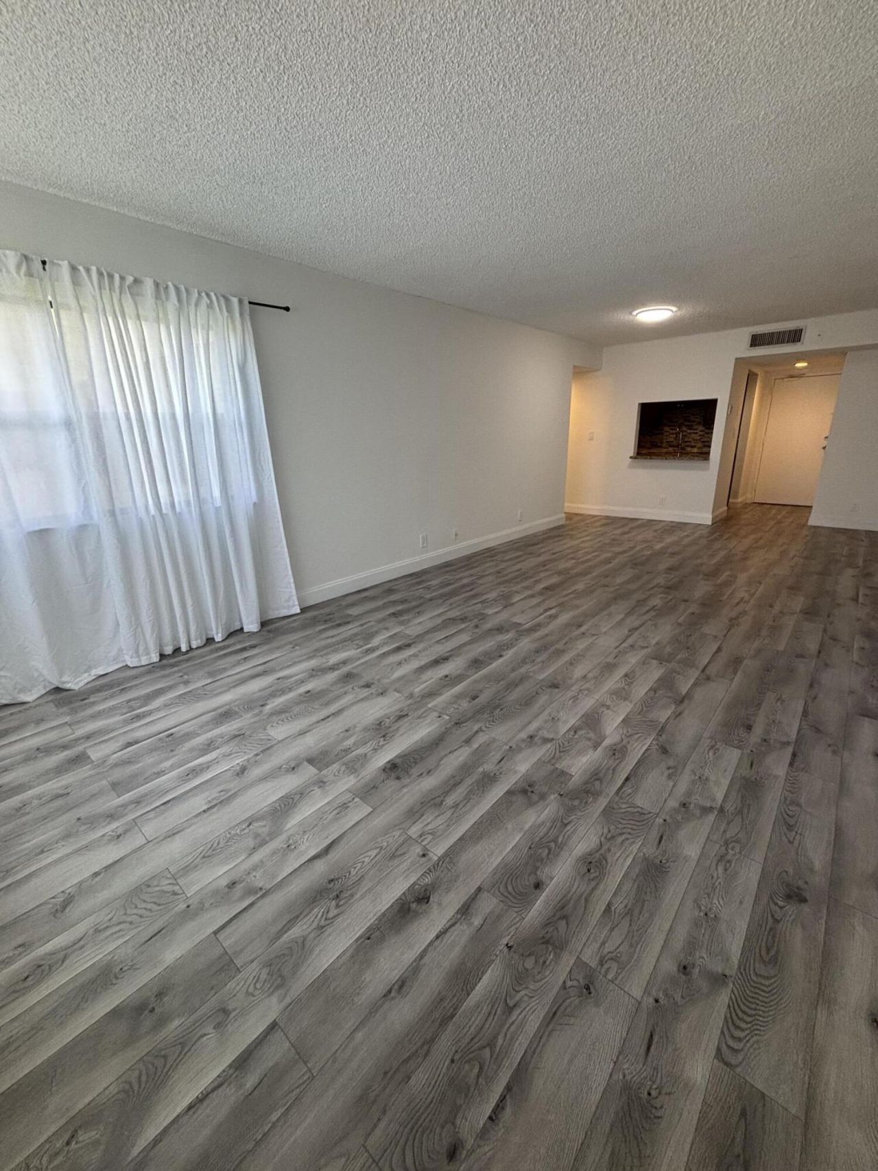 220 Lakeview Drive, Unit 103, Weston, FL 33326 Photo