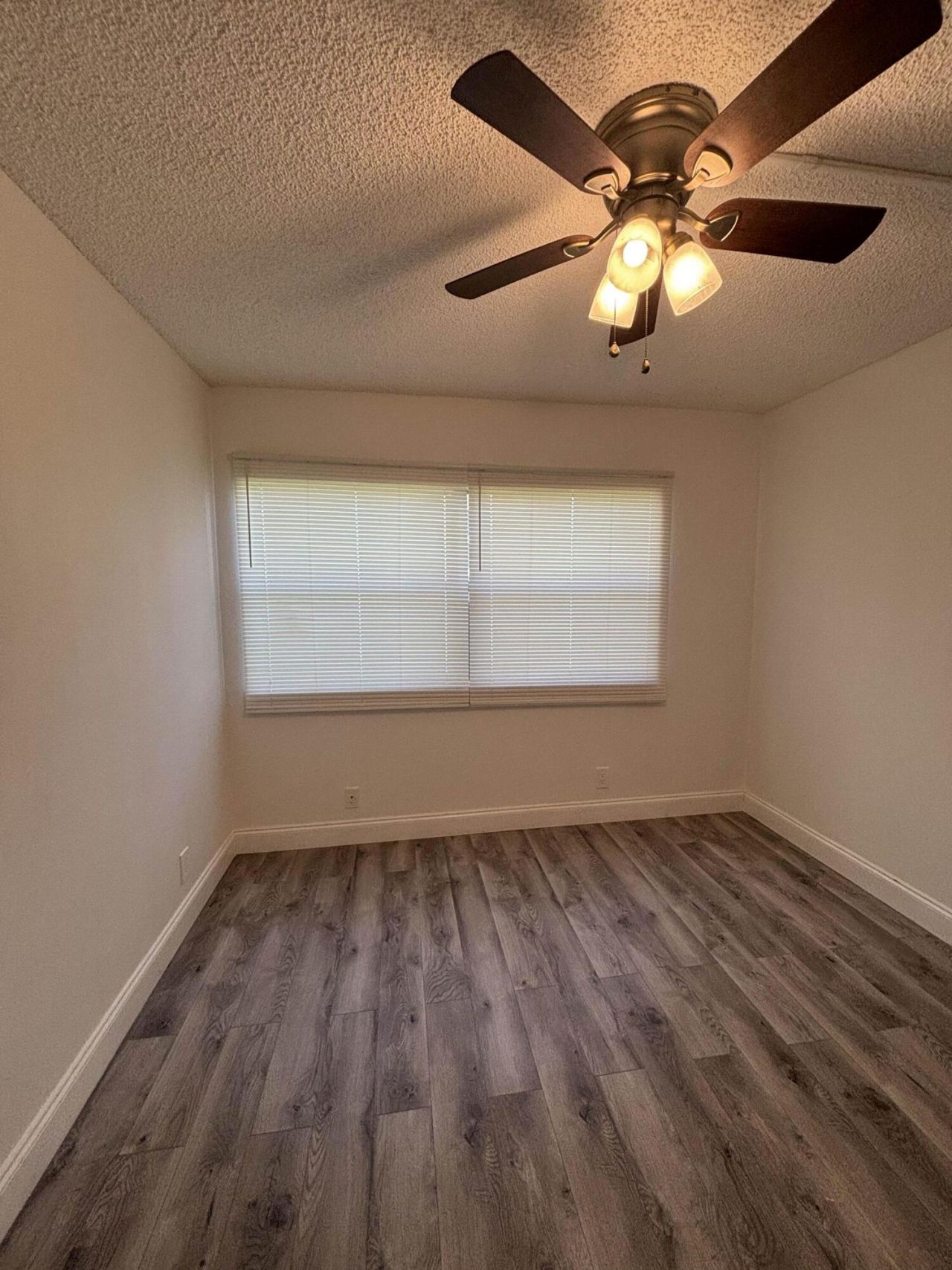 220 Lakeview Drive, Unit 103, Weston, FL 33326 Photo