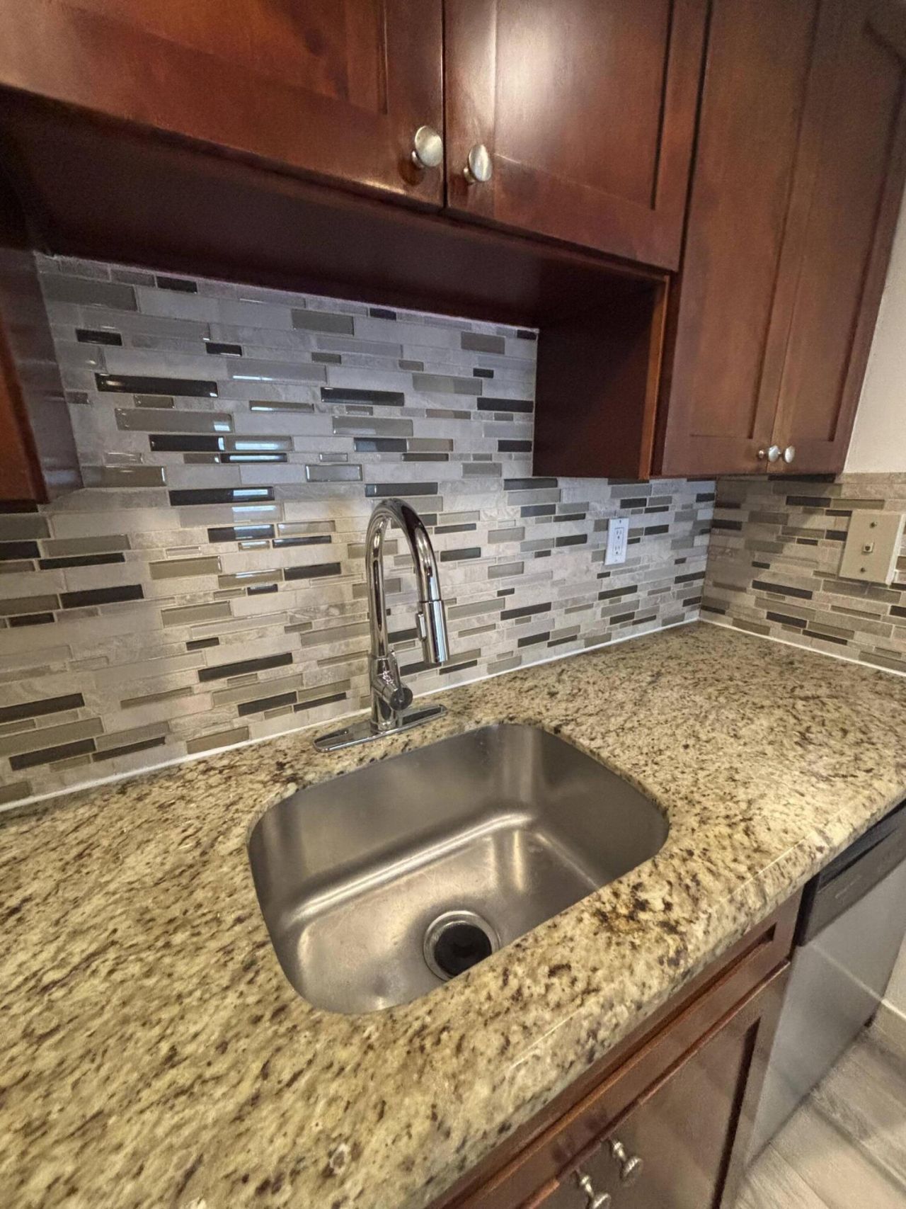 220 Lakeview Drive, Unit 103, Weston, FL 33326 Photo