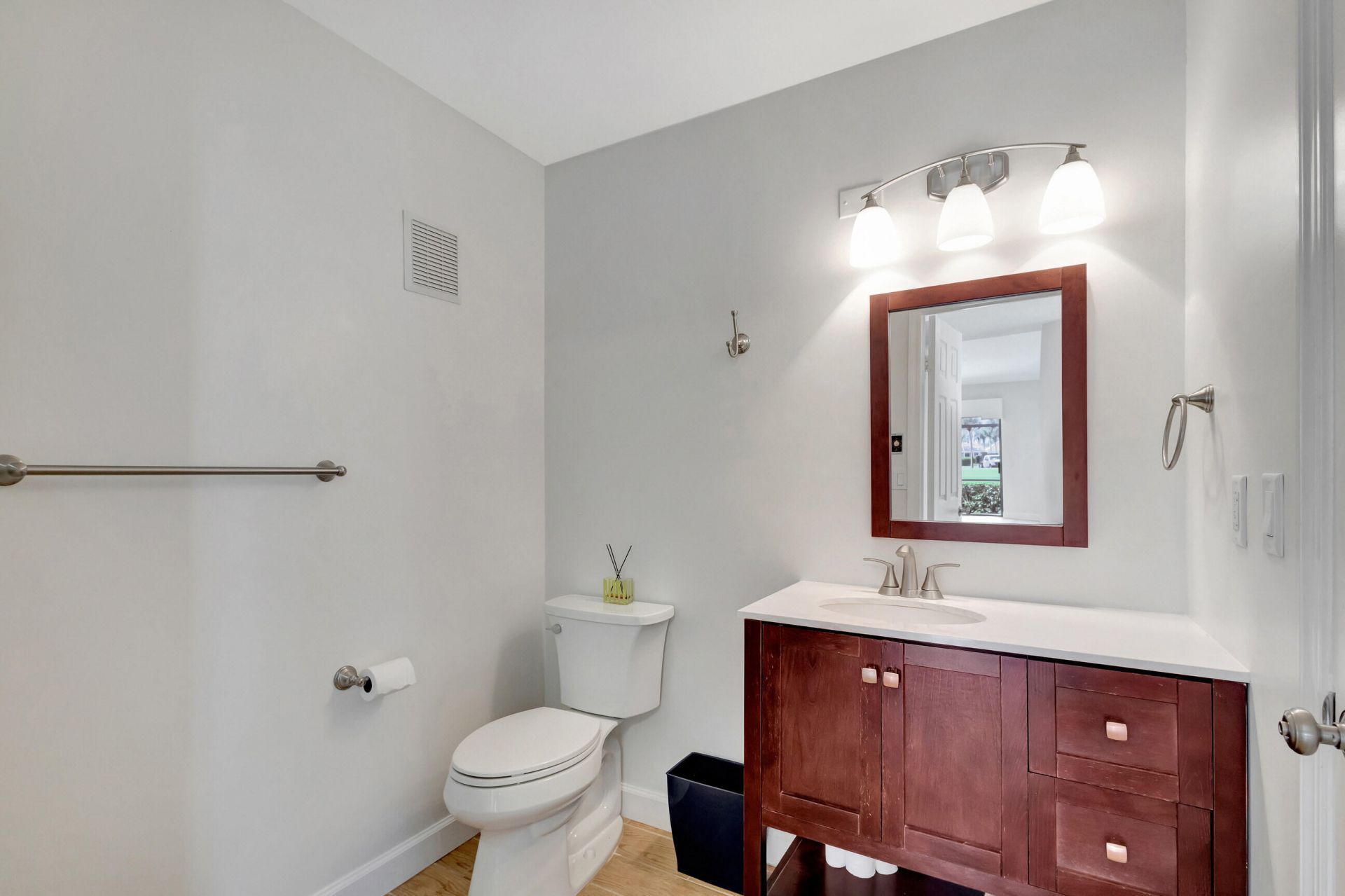 523 Prestwick Circle, Palm Beach Gardens, FL 33418 Photo
