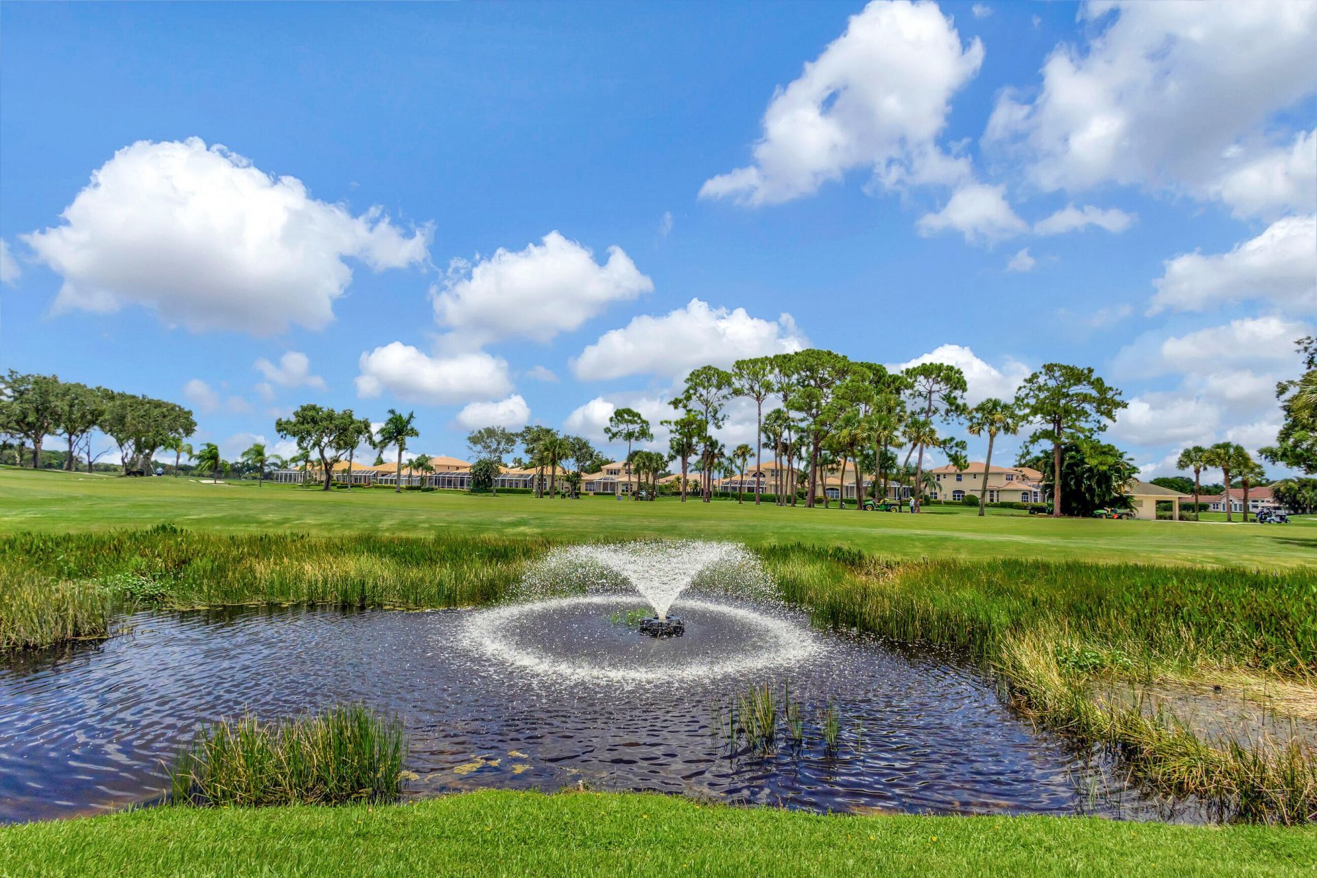 523 Prestwick Circle, Palm Beach Gardens, FL 33418 Photo