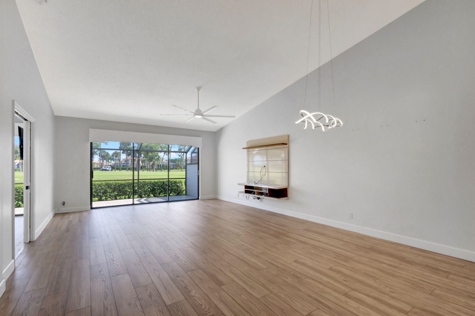 523 Prestwick Circle, Palm Beach Gardens, FL 33418 Photo