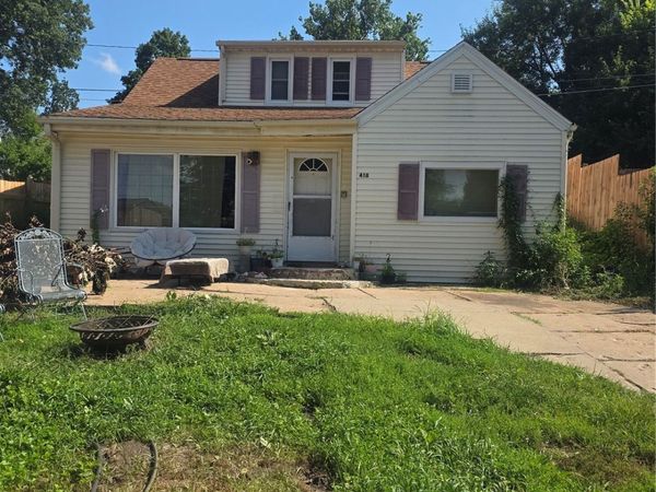 418 21st Street NE, Cedar Rapids, IA 52402