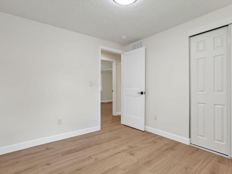 2208 Pine Knoll Avenue , Columbus, OH 43229 Photo 13