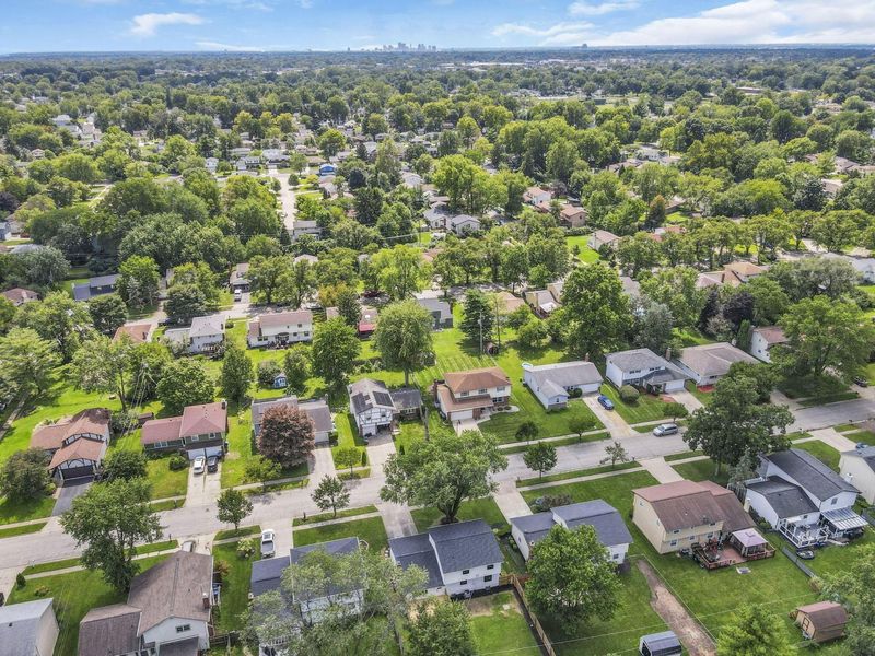 2208 Pine Knoll Avenue , Columbus, OH 43229 Photo 25