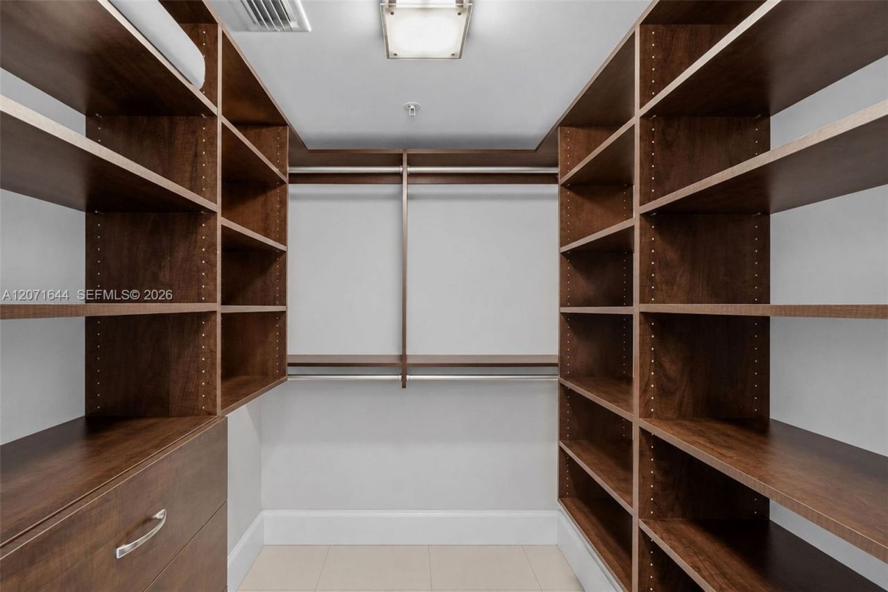 6899 Collins Ave , Unit 2708, Miami Beach, FL 33141 Photo