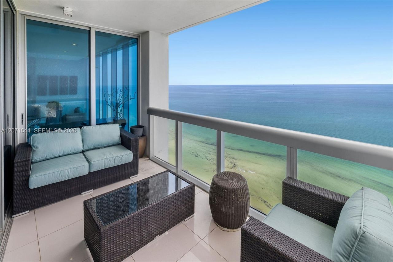 6899 Collins Ave , Unit 2708, Miami Beach, FL 33141 Photo