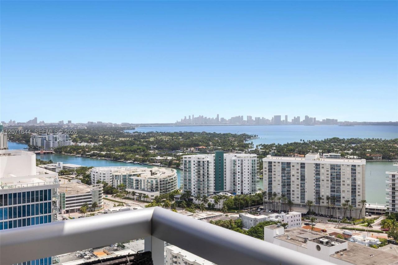 6899 Collins Ave , Unit 2708, Miami Beach, FL 33141 Photo