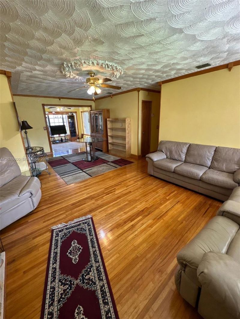 2961 NW 162nd St , Miami Gardens, FL 33054 Photo