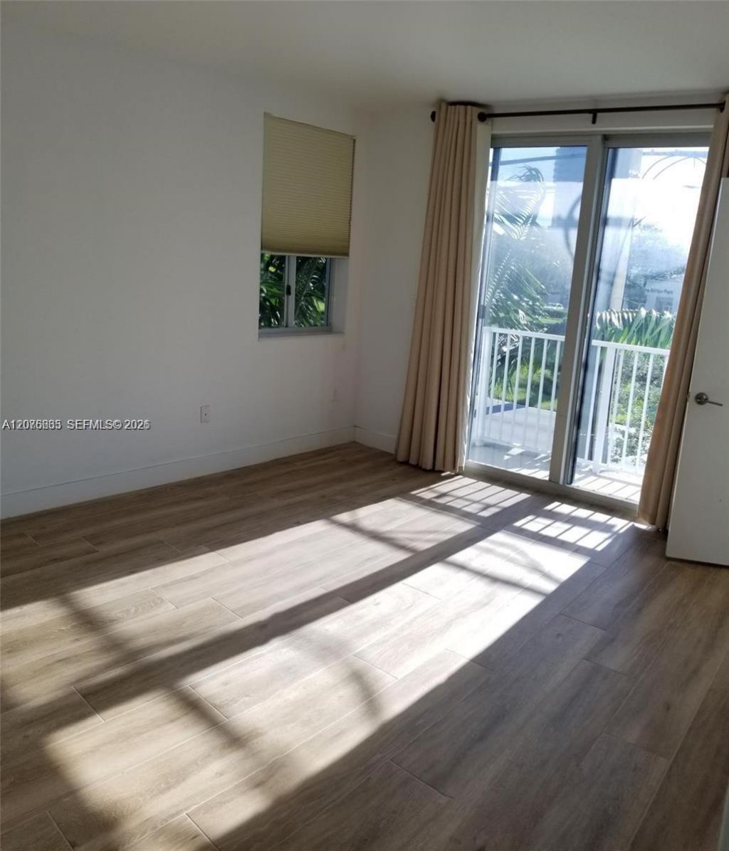 2651 NE 212th Ter, Unit 207, Miami, FL 33180 Photo