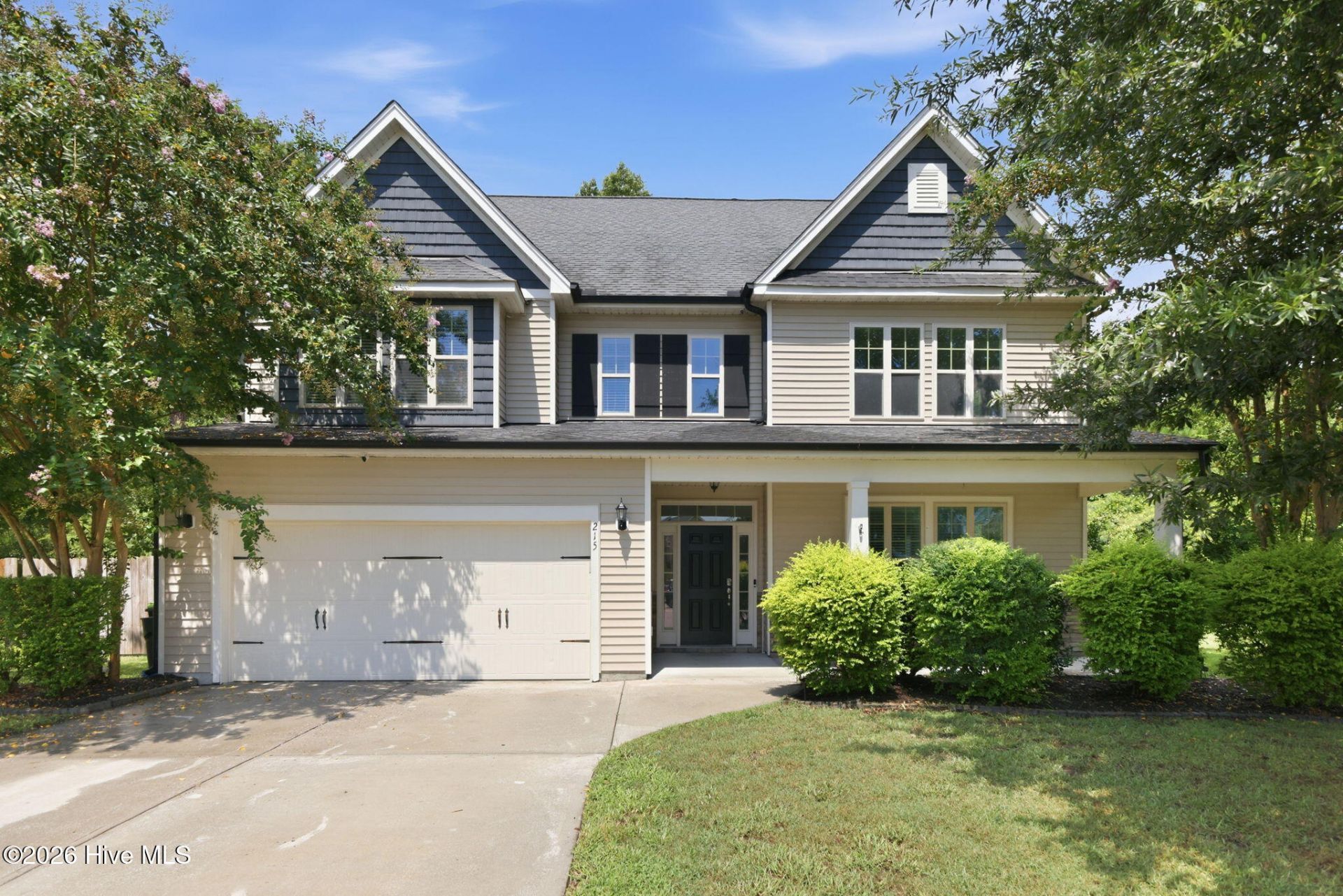 215 Spoonbill Court, Swansboro, NC 28584 Main Photo