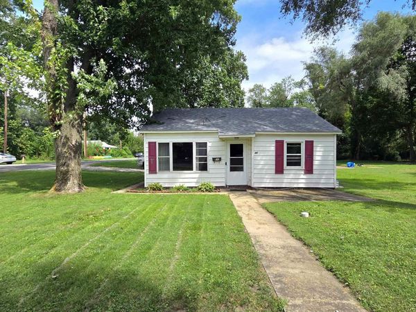 300 S LIVINGSTON Street, Springfield, IL 62703