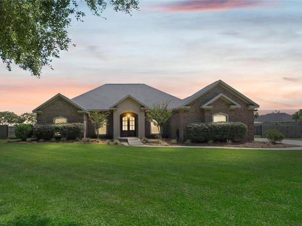 10241 Kipling Court N, Theodore, AL 36582