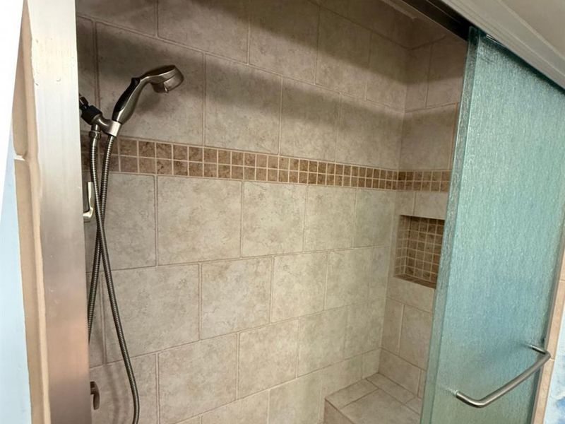 1326 W 29th, Lorain, OH 44052 Photo 13