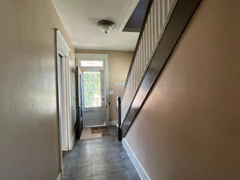 338 Circular Street, Tiffin, OH 44883 Photo 4