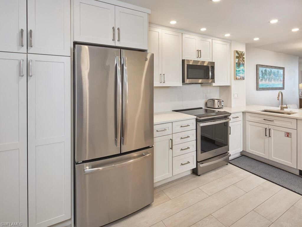 440 Seaview Ct, Unit 601, Marco Island, FL 34145 Photo