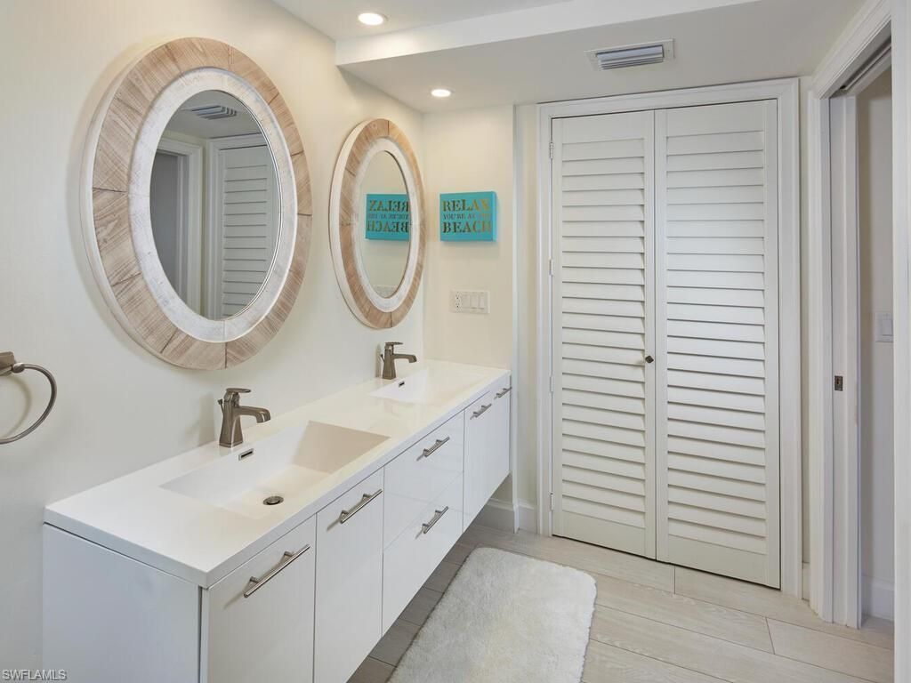 440 Seaview Ct, Unit 601, Marco Island, FL 34145 Photo