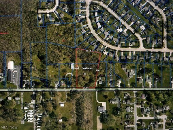 E County Line Road , Mineral Ridge, OH 44440